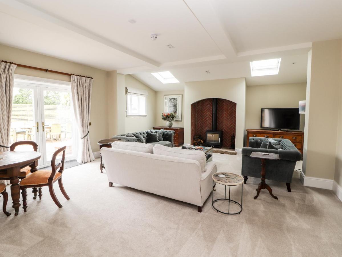 Legh Oaks Farm Villa Knutsford Luaran gambar